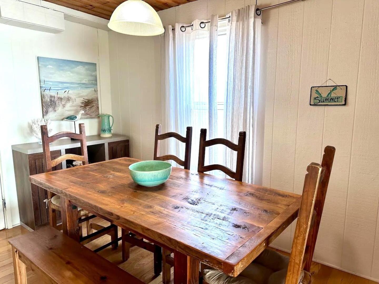 Cozy Beach - Direct Waterfront! East Haven Εξωτερικό φωτογραφία